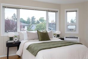 1679 Freeman Ave — listing photo 17 of 33