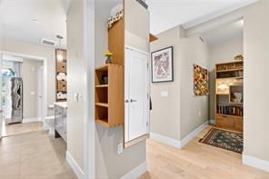 204-3223 Selleck Way — listing photo 19 of 28