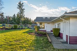 260 Elizabeth Ave — listing photo 28 of 69