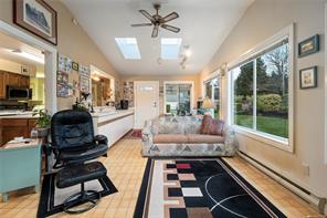 260 Elizabeth Ave — listing photo 39 of 69