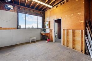 4504 Glenwood Dr — listing photo 14 of 17
