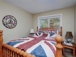 905 Worrall Dr — listing photo 18 of 45