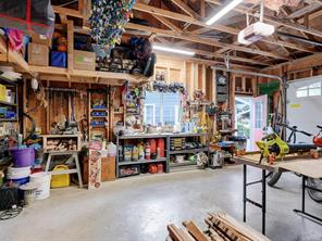 905 Worrall Dr — listing photo 38 of 45