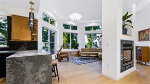 15 60 Dallas Rd, Victoria