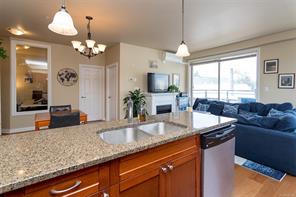204-866 Goldstream Ave — listing photo 15 of 27