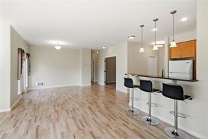 211-399 Wembley Rd — listing photo 17 of 34