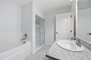 211-399 Wembley Rd — listing photo 25 of 34