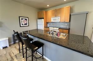 211-399 Wembley Rd — listing photo 33 of 34