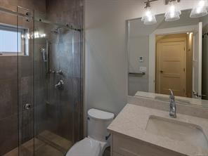 1480 Dallas Rd — listing photo 24 of 38