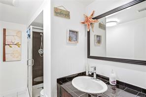 663 Maple St — listing photo 27 of 64