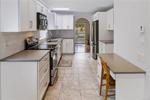 1309 Layritz Pl — listing photo 14 of 59