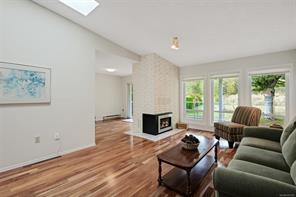1309 Layritz Pl — listing photo 19 of 59