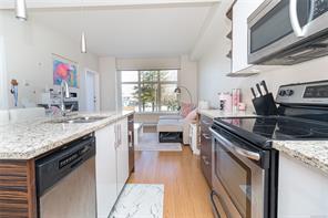 201-4030 Borden St — listing photo 13 of 26