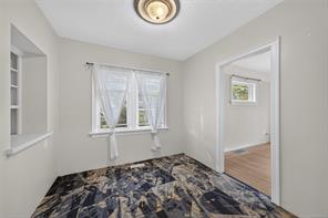 3219 RUTLEDGE St — listing photo 14 of 40