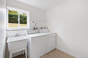 6450 Abbey Rd — listing photo 37 of 47
