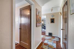 847 Old Esquimalt Rd — listing photo 29 of 54