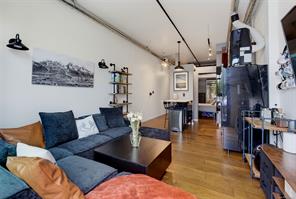 322-1029 View St — listing photo 13 of 27
