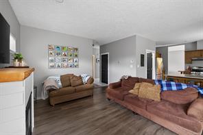 2125 Wildflower Rd — listing photo 16 of 50