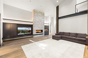 2215 Riviera Pl — listing photo 14 of 67