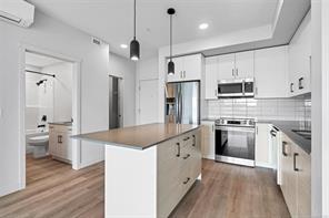 504-2465 Gateway Rd — listing photo 16 of 48