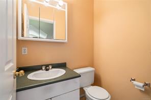 9220 East Saanich Rd — listing photo 29 of 50