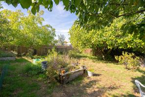 121 Harvey St — listing photo 34 of 49