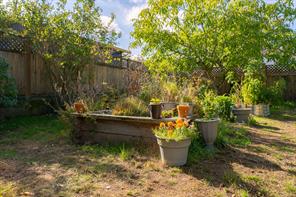 121 Harvey St — listing photo 35 of 49