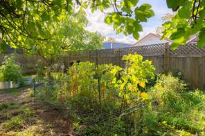 121 Harvey St — listing photo 39 of 49