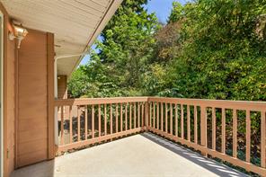 585 HANSEN Ave — listing photo 16 of 54
