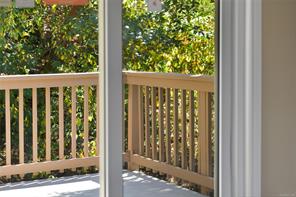 585 HANSEN Ave — listing photo 20 of 54
