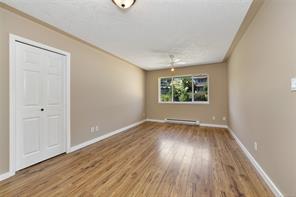 585 HANSEN Ave — listing photo 43 of 54