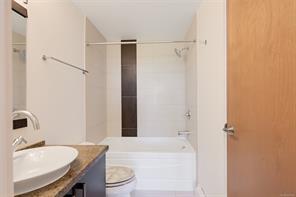 418-2745 Veterans Memorial Pkwy — listing photo 30 of 38