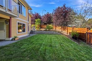 341 Sunny Dr — listing photo 32 of 50