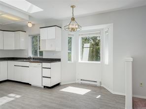 1287 Carmichael Crt — listing photo 13 of 41