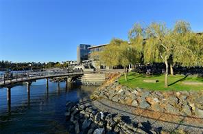 403-785 Tyee Rd — listing photo 14 of 16