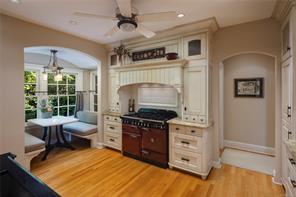 1618 Rockland Ave — listing photo 17 of 68