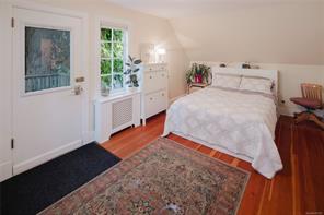 1618 Rockland Ave — listing photo 55 of 68