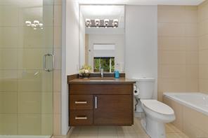 206-2589 Penrhyn St — listing photo 20 of 64