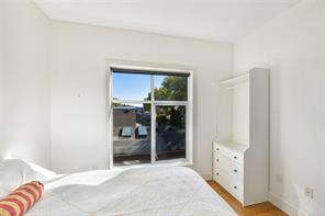 206-2589 Penrhyn St — listing photo 22 of 64