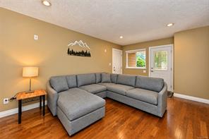 2839 Wedgewood Dr — listing photo 19 of 99