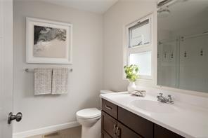 1697 Yale St — listing photo 20 of 39