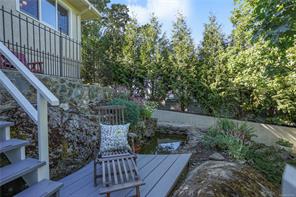 1697 Yale St — listing photo 26 of 39