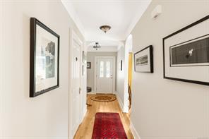 1036 Deal St — listing photo 18 of 45