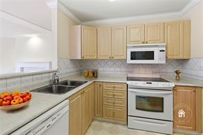 106-335 Hirst Ave — listing photo 23 of 42