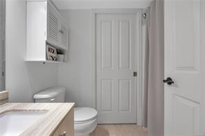 204-770 Poplar St — listing photo 28 of 36