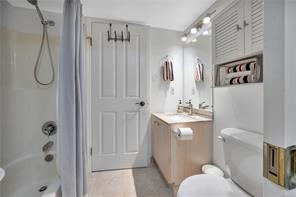 204-770 Poplar St — listing photo 31 of 36