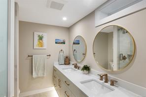 5254 Westover Pl — listing photo 29 of 41
