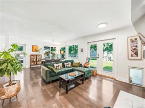 1805 Braeburn Pl — listing photo 13 of 64