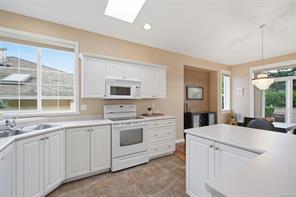 6154 Saturna Ave — listing photo 21 of 34