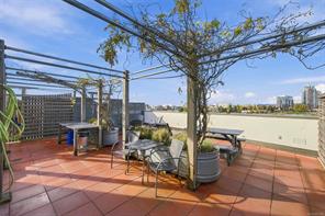 119-409 Swift St — listing photo 23 of 28